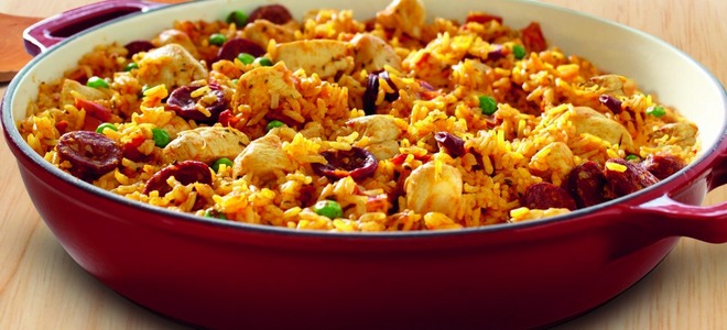 Паэлья с курицей и морепродуктами – рецепт
